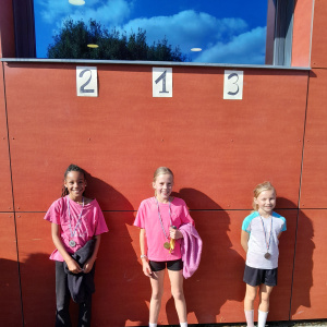 CROSS podium CM2 filles