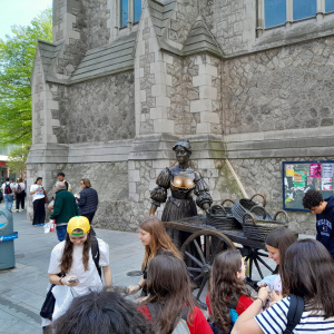 Molly malone1